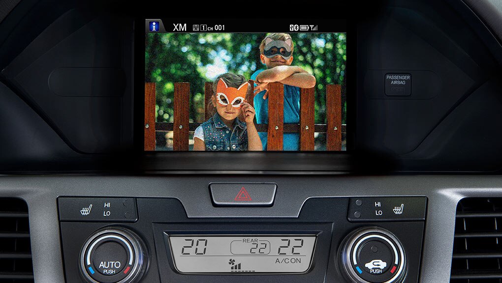 Honda i-mid with 8 tft display #6