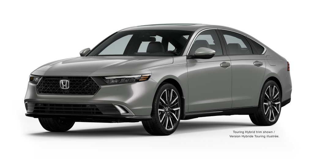 Plan de trois quarts avant d’une Accord grise sur fond blanc.