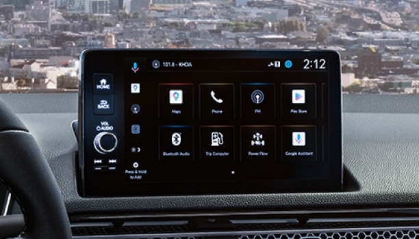 Gros plan de la page d’accueil de l’écran tactile couleur.