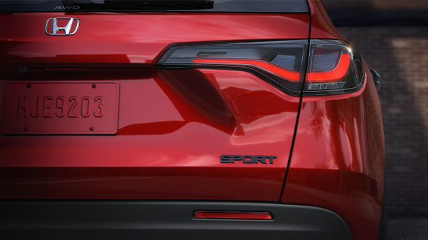 Closeup of tailgate on a red HR-V Sport. 