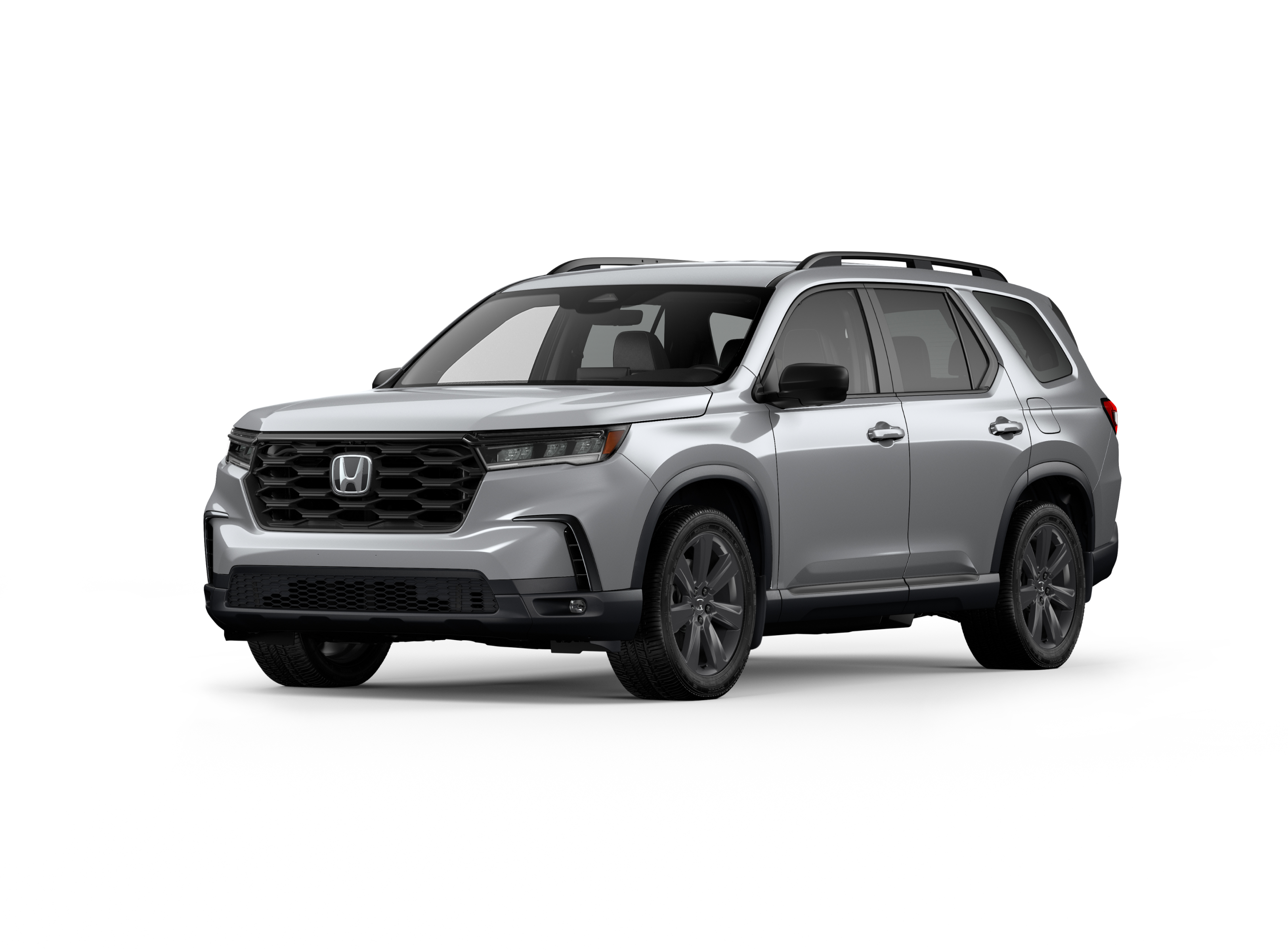 ¾ driver side front facing view of 2025 Pilot Sport model in Lunar Silver Metallic colour