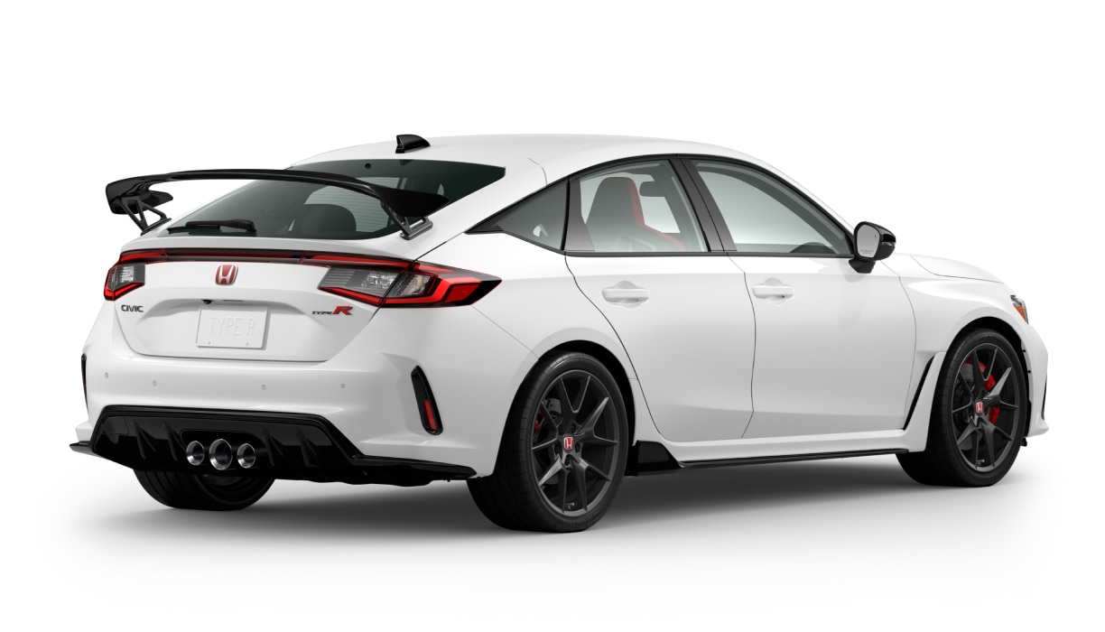 Plan de trois quarts de l’arrière d’une Type R dans un espace noir et blanc.