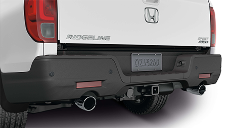 Accessoirisez le capteur de recul sur une Honda Ridgeline blanche