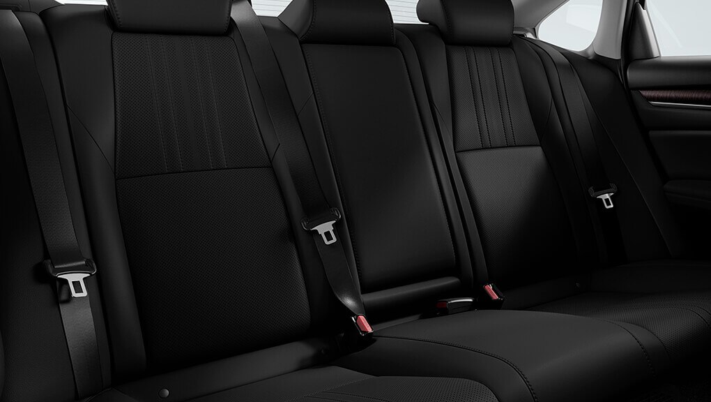 Image of 2021 Honda Accord Hybrid interior rear seating.
