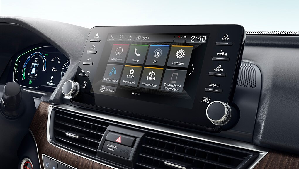 Image of 2021 Honda Accord Hybrid display audio system.
