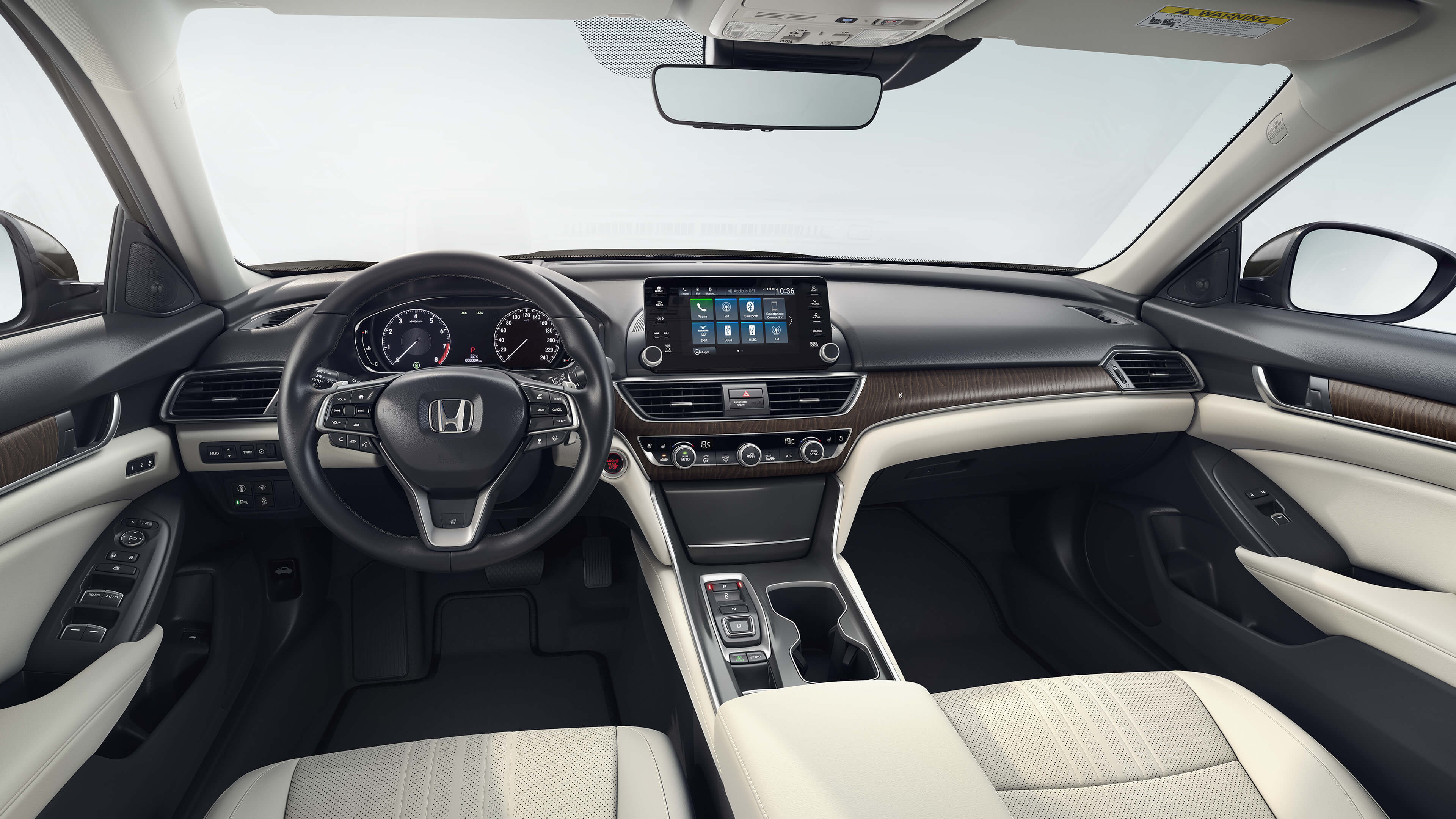 Interior Gallery | 2019 Accord Sedan | Honda Canada