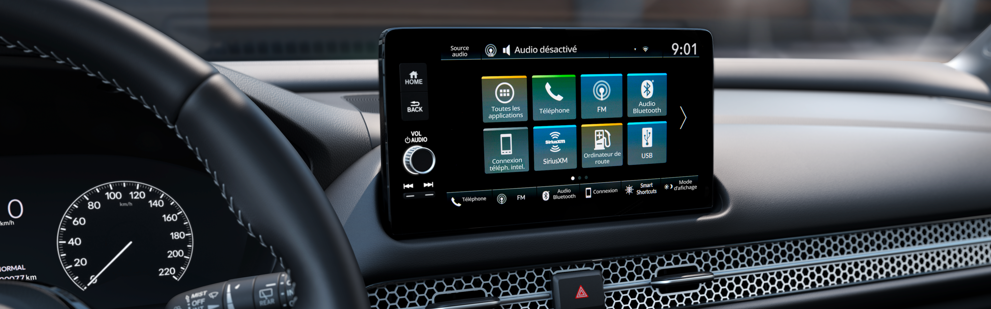 Plan rapproché du système Apple CarPlayMC/Android AutoMC sur l’écran tactile du Honda HR-V EX-L 2022. 