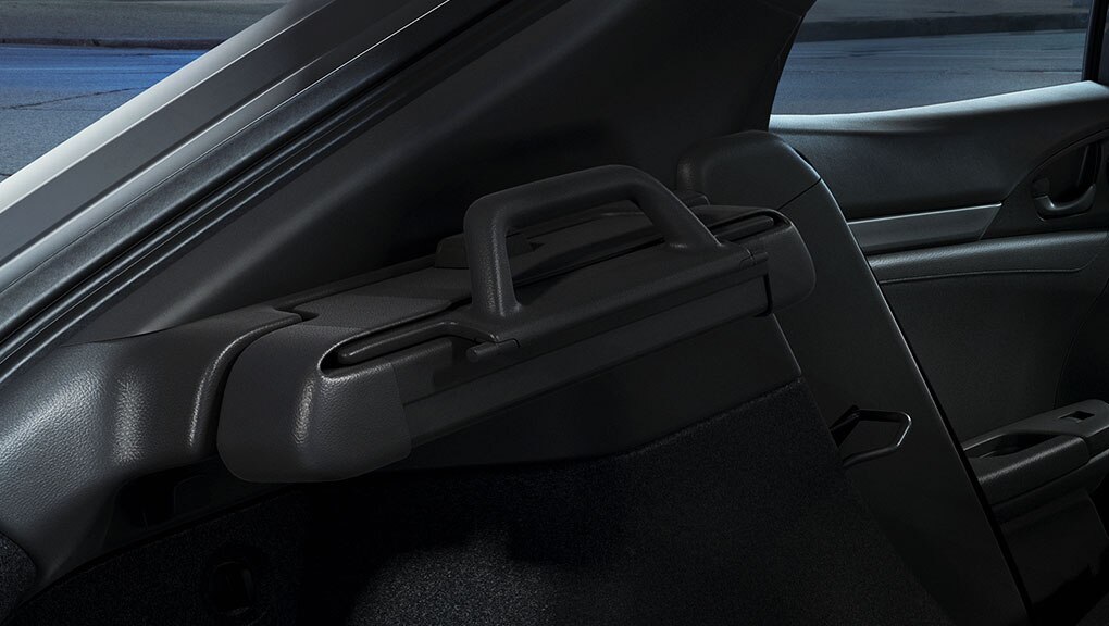 Image of 2017 Civic Hatchback removable cargo cover